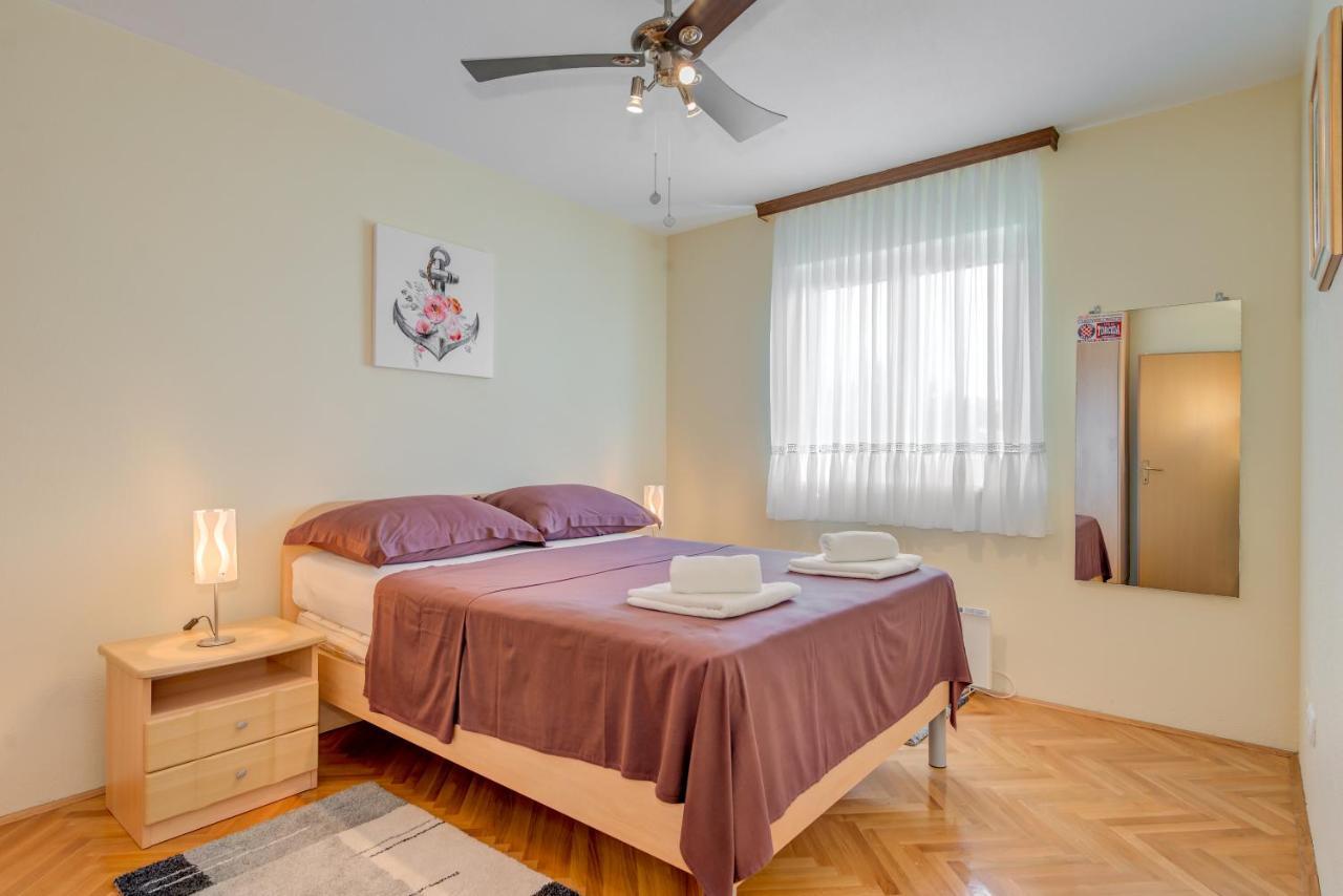 Villa Lille Trogir Dış mekan fotoğraf