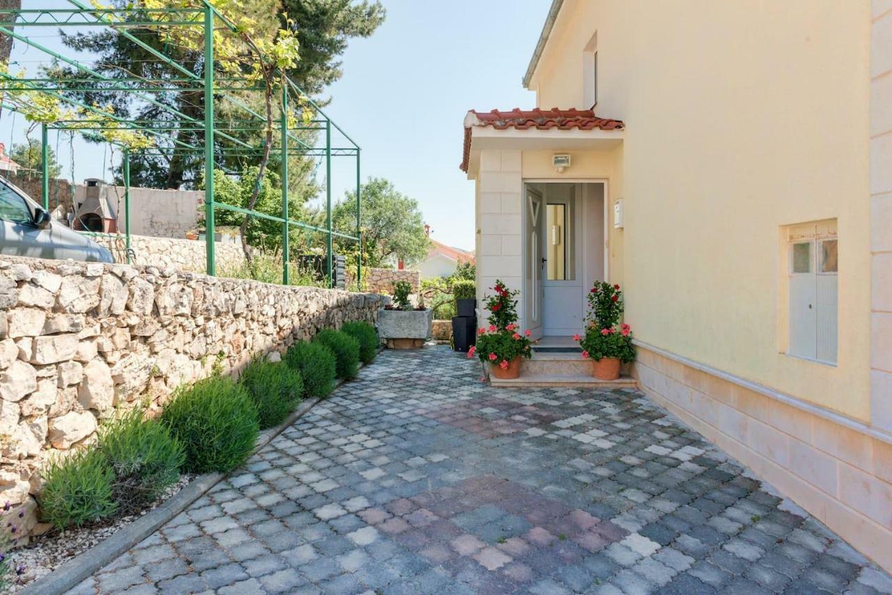 Villa Lille Trogir Dış mekan fotoğraf